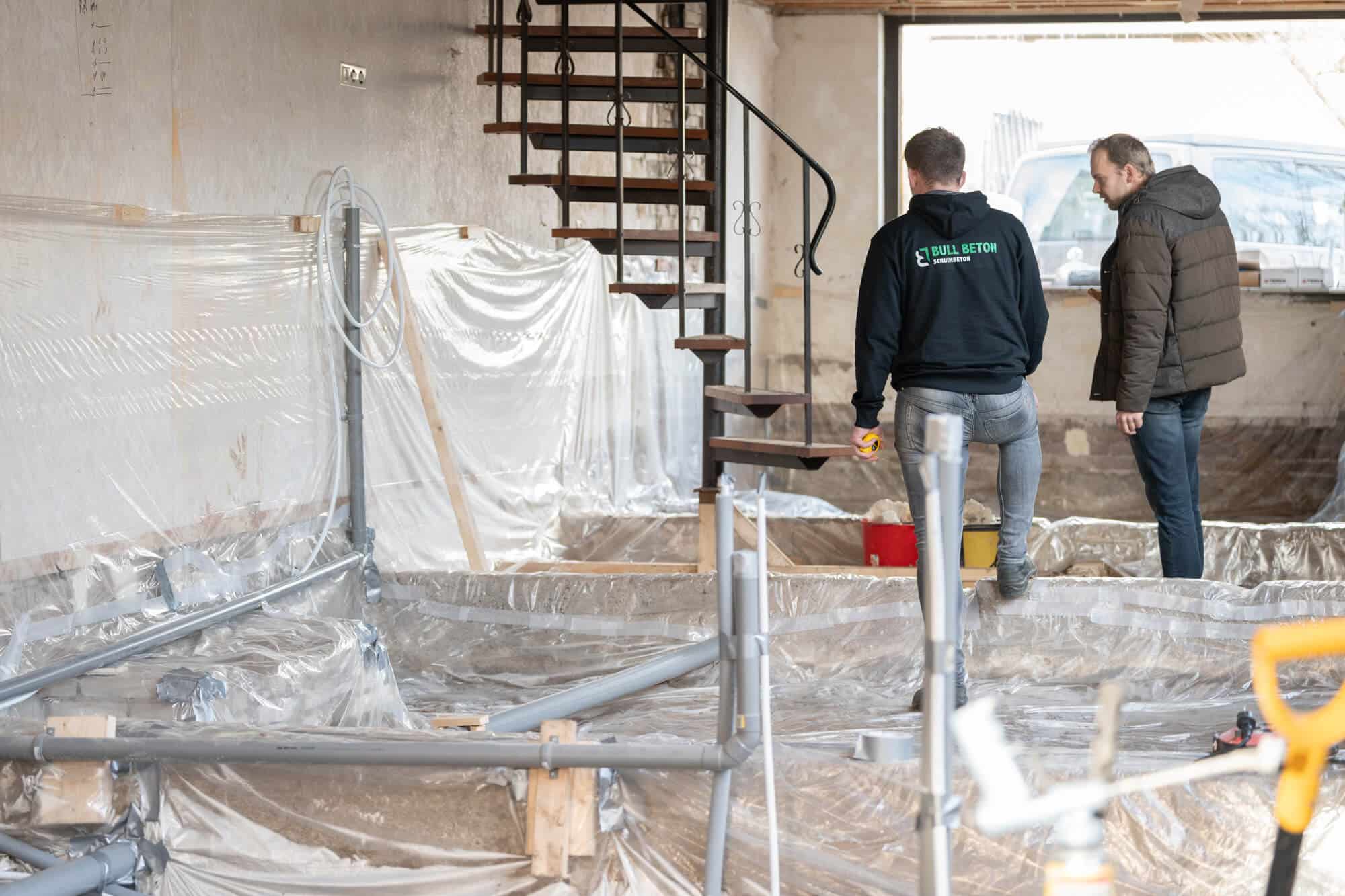 Voorbereiding voor storten van schuimbeton