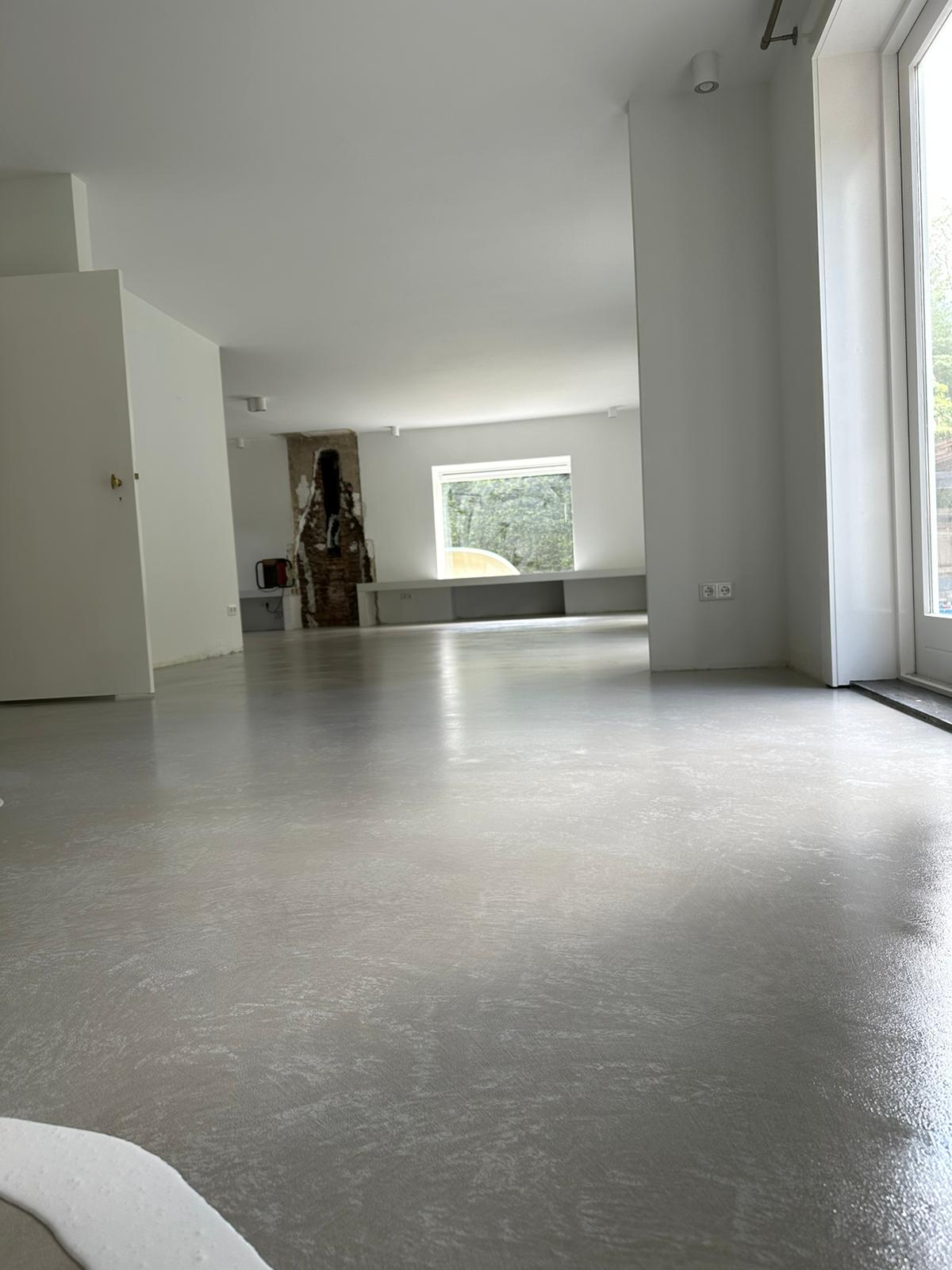 Schuimbeton met microcementvloer in Driebergen