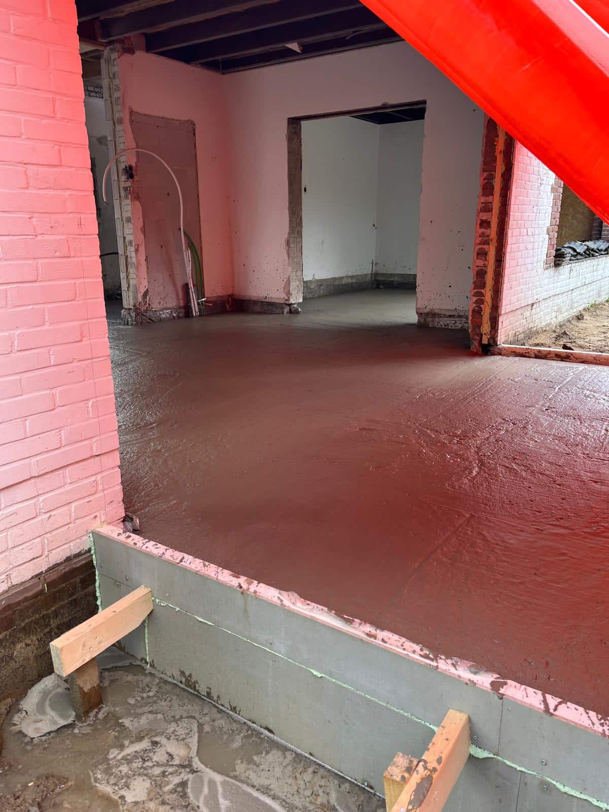 Schuimbeton als isolatie bij woning in Loosdrecht