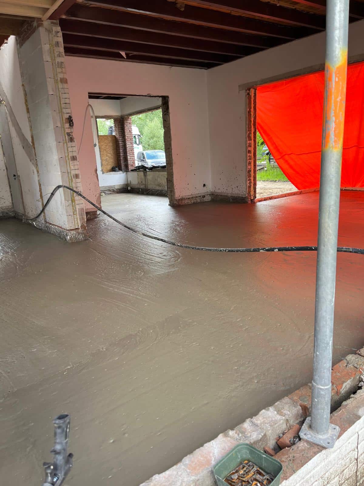 Afgewerkt schuimbeton in Loosdrecht | Bull Schuimbeton