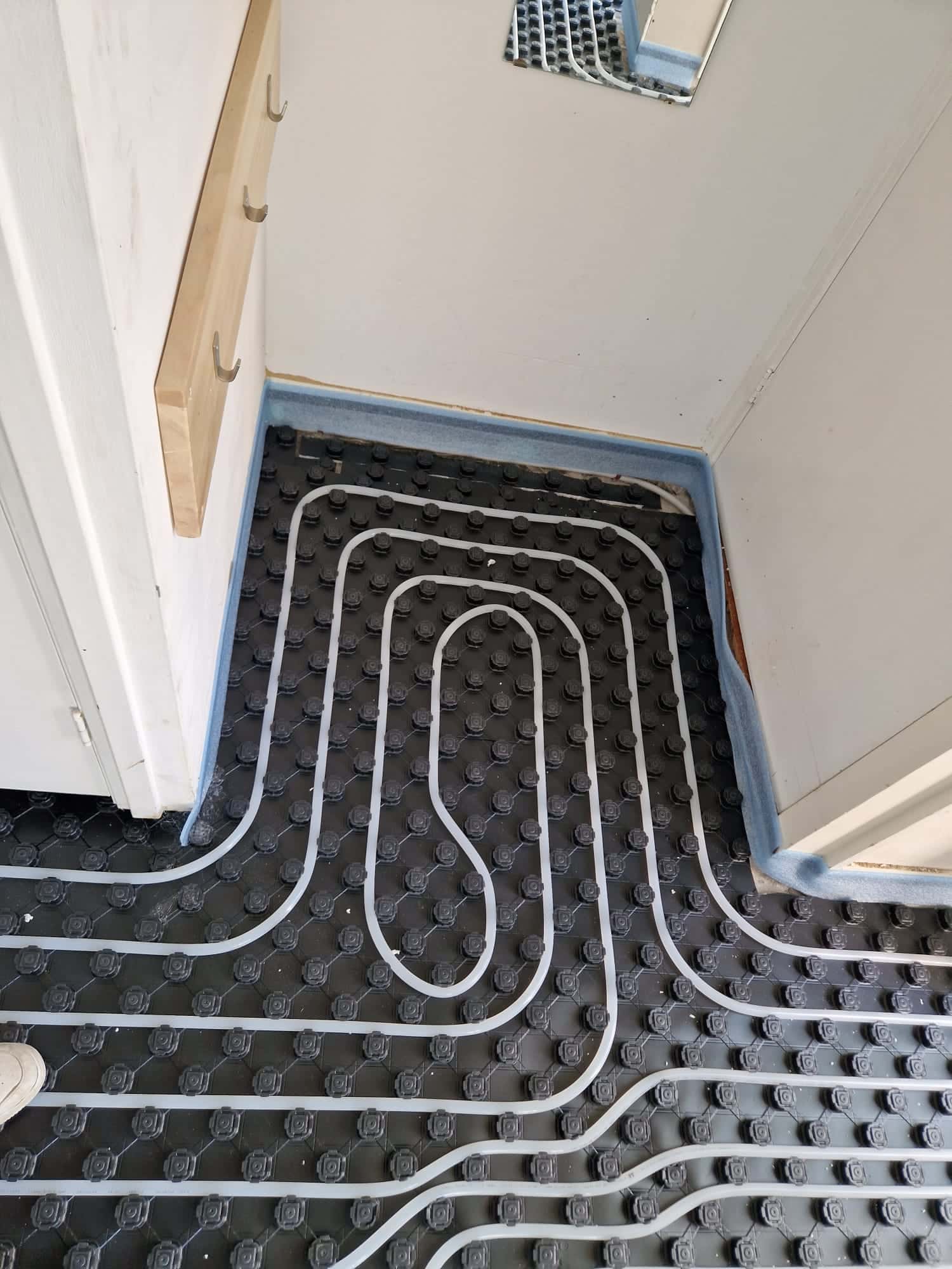 Schuimbeton storten bij woning in Baarn | Vloerverwarming aanleggen