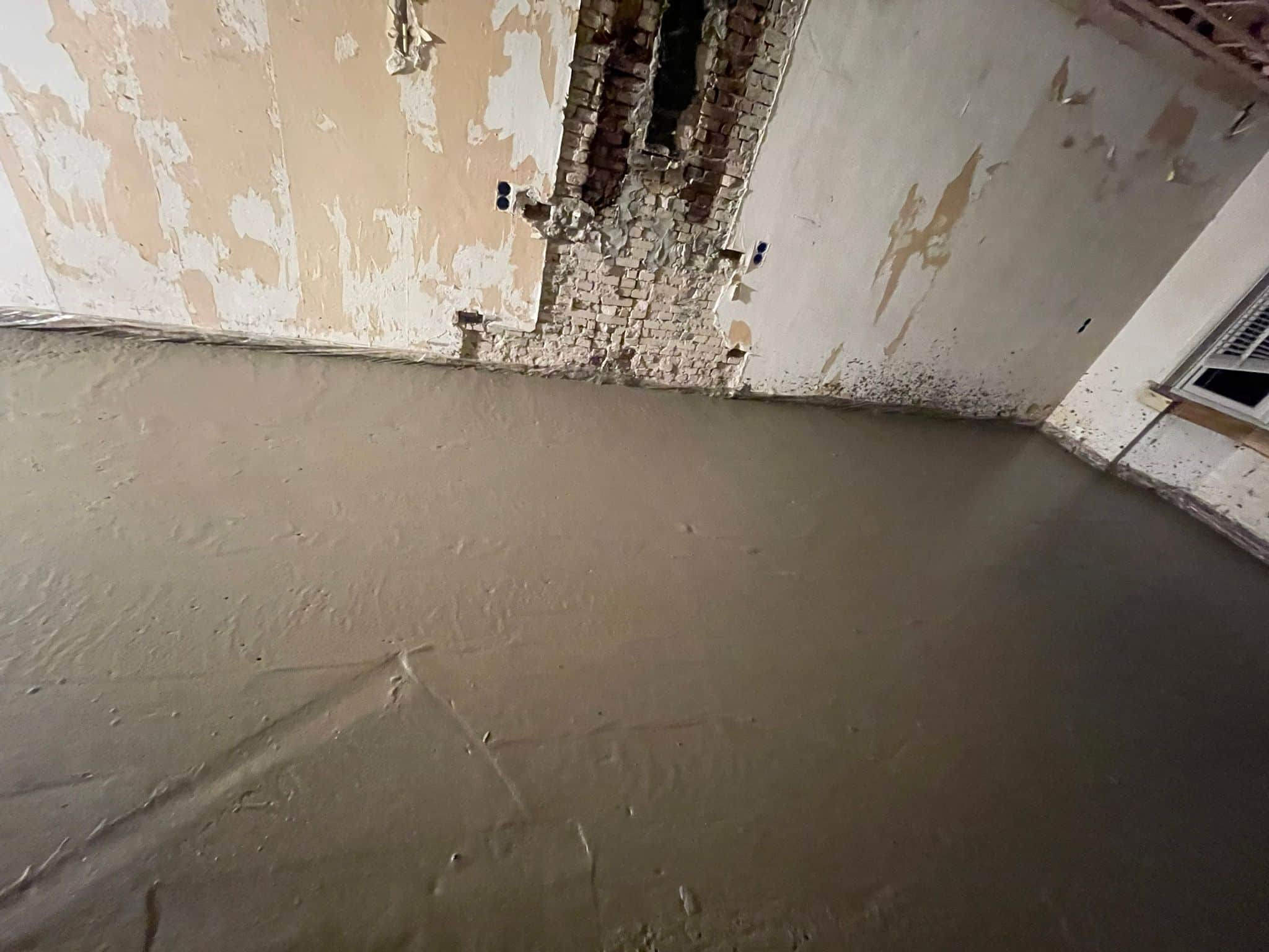 Schuimbeton storten in woning in Apeldoorn
