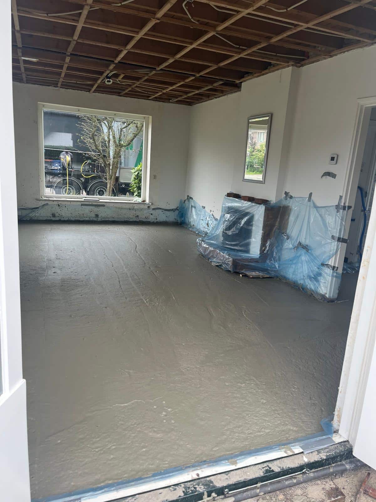 Schuimbeton bij woning in Amersfoort