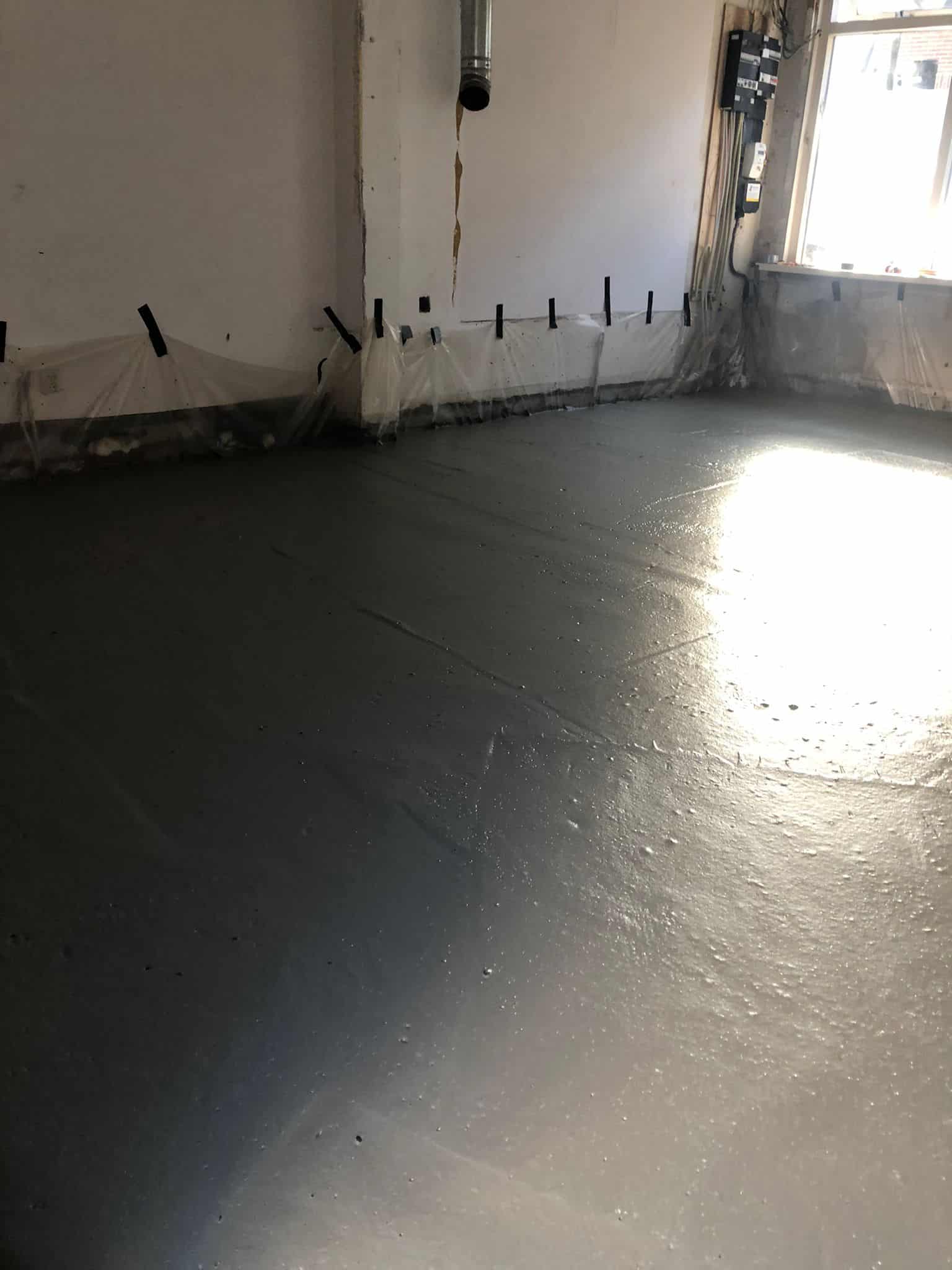 Schuimbeton aangebracht in woning
