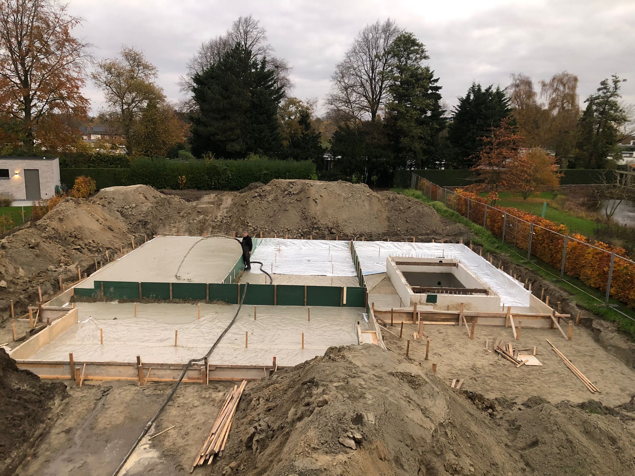 Schuimbeton buiten storten